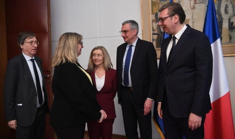 Predsednik Vučić sa delegacijom Senata Republike Francuske: „Zahvalan sam na podršci"