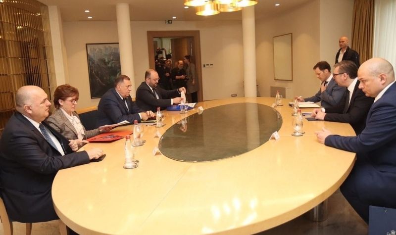 Održan sastanak Vučića i Dodika