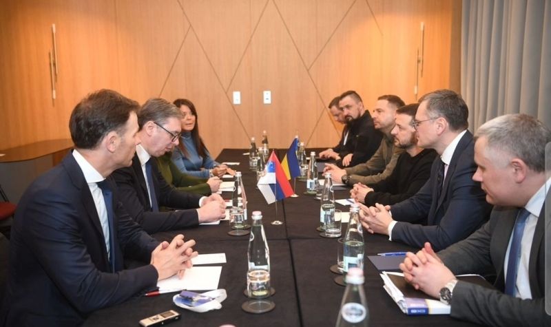 Predsednik Vučić se sastao sa Zelenskim u Tirani