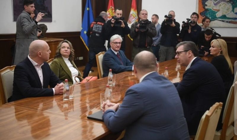 Predsednik Vučić sa predstavnicima izborne liste „Mi-glas naroda, prof. dr. Branimir Nestorović"