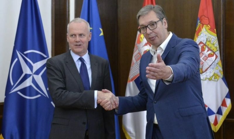 Vučić razgovarao sa pomoćnikom generalnog sekretara NATO Borisom Rugeom