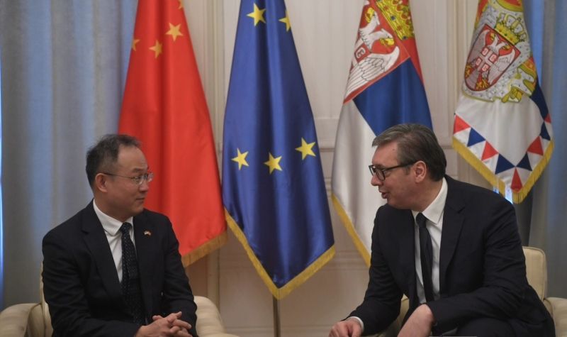 Predsedink Vučić se sastao sa ambasadorom NR Kine Li Mingom