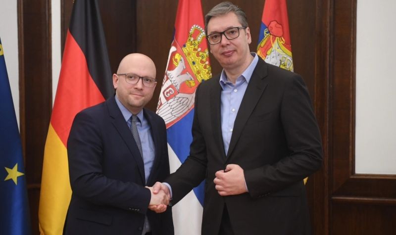 Predsednik Vučić sastao se sa Emanuelom Zaracinom