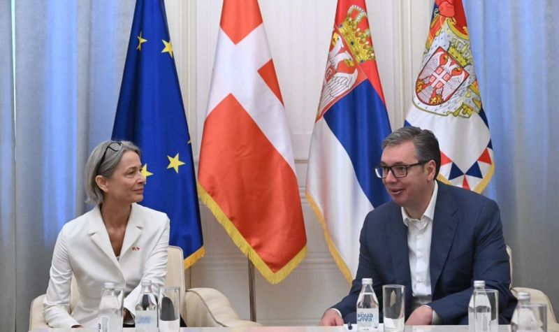 Predsednik Vučić primio u oproštajnu posetu ambasadorku Danske