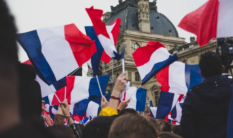Širom Francuske organizovane DEMONSTRACIJE PROTIV krajnje desnice