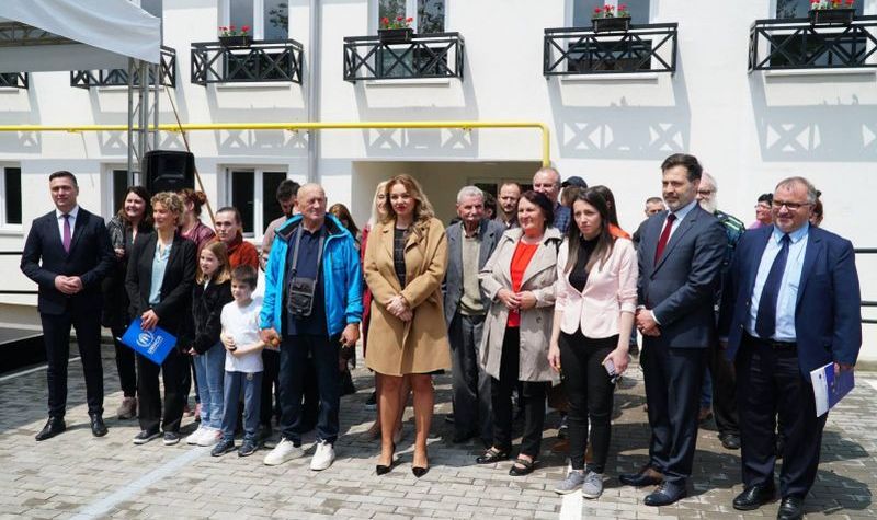 Izbeglicama u Vrnjačkoj Banji uručeni ključevi 20 stanova