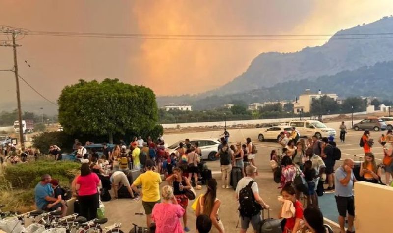 Minstarstvo turizma i omladine: Svi srpski državljani na Rodosu BEZBEDNI