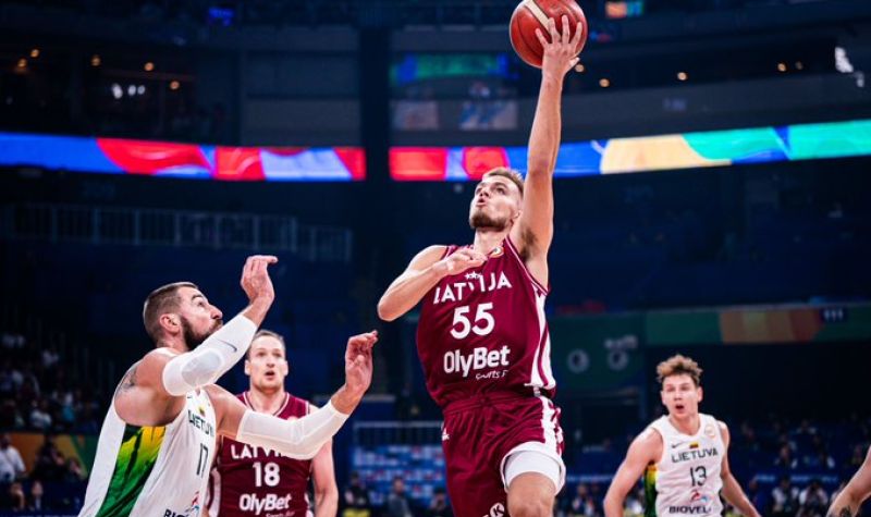 Letonija SAVLADALA LITVANIJU u borbi za peto mesto na Mundobasketu