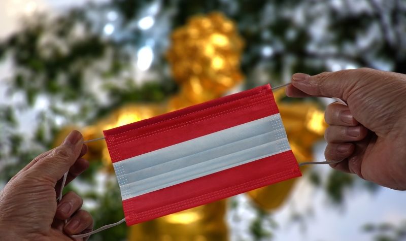 Austrija razmatra ponovo uvođenje OBAVEZNOG nošenja maski