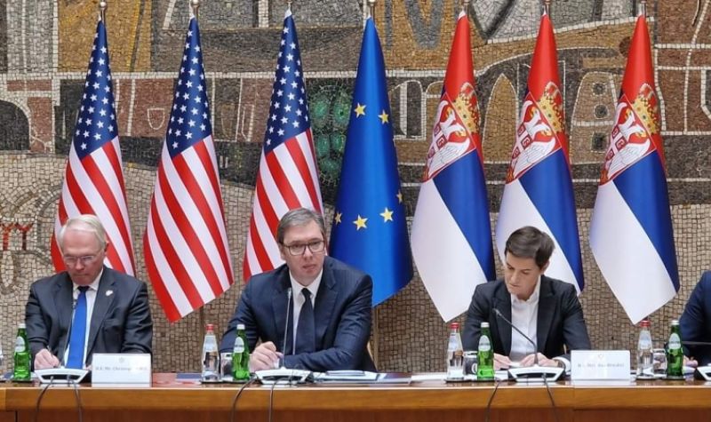 Predsednik Vučić i premijerka Brnabić se sastali sa PRIVREDNOM delegacijom SAD