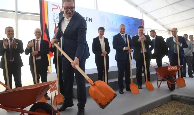 Vučić položio kamen temeljac za novu fabriku PWO Group