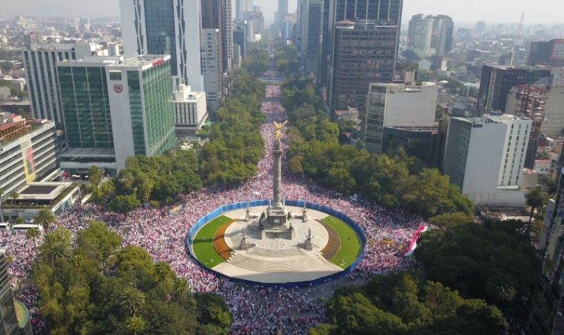 U Meksiku 200.000 ljudi na PROTESTU protiv izborne reforme