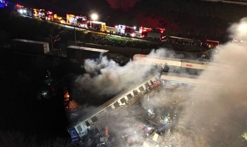 U sudaru vozova kod Larise u Grčkoj POGINULE najmanje 32 osobe, 85 ranjenih