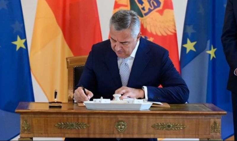 Milo Đukanović raspisao VANREDNE parlamentarne izbore za 11. jun