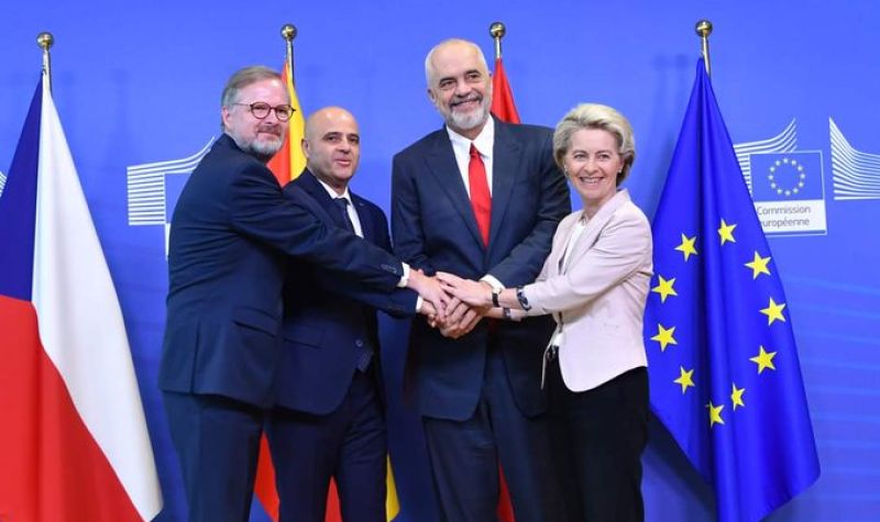 Počinju PRISTUPNI pregovori EU sa Skopljem i Tiranom, Fon der Lajen - istorijski trenutak