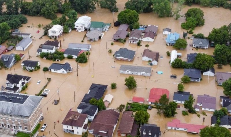 Poplave u Kentakiju ODNELE najmanje 28 života među kojima i četvoro dece