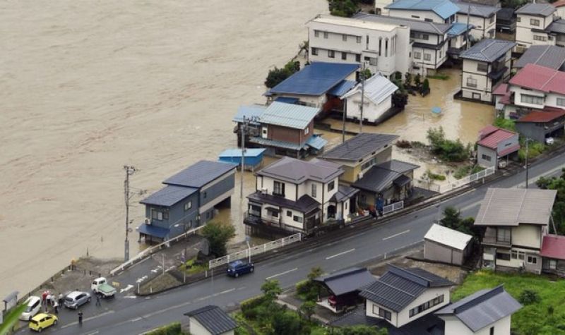 Nakon obilnih padavina u Japanu, EVAKUISANO pola miliona stanovnika