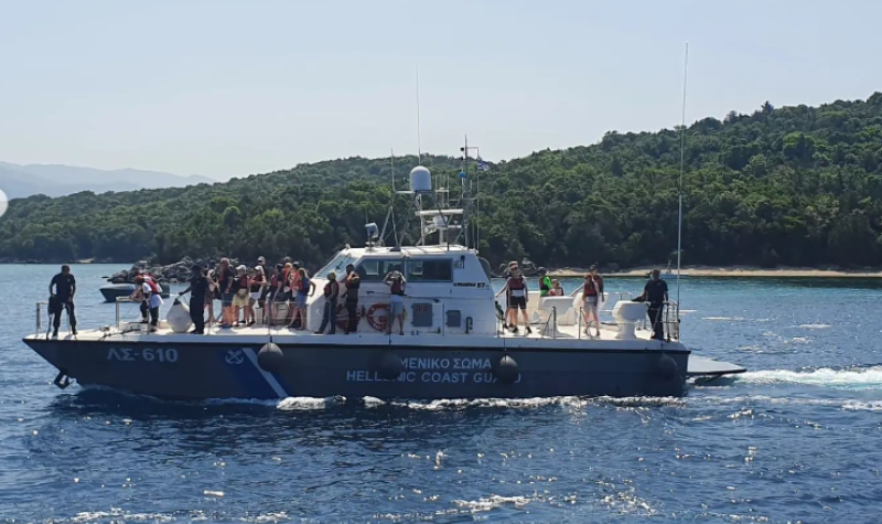 U Egejskom moru POTONUO BROD sa migranatima, obalska straža spasila 29 osoba