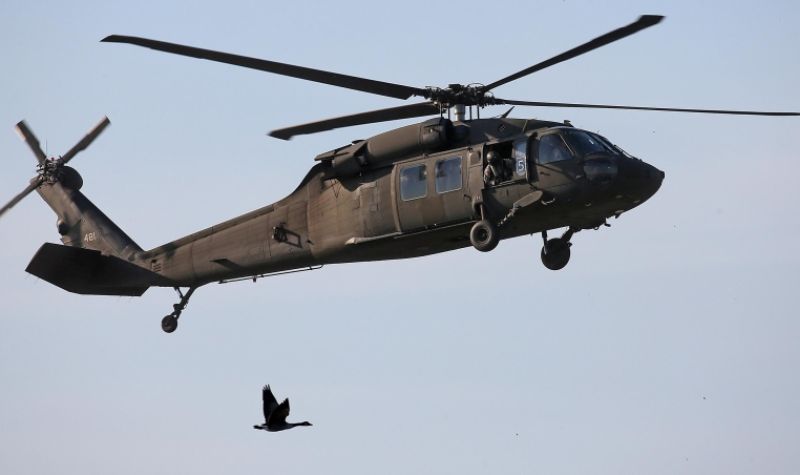 Dva helikoptera blek houk stigla u Albaniju