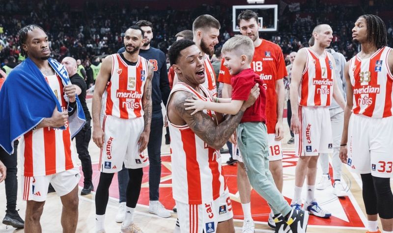 Košarkaši Crvene zvezde pobedom nad Partizanom osigurali plej-of ABA lige