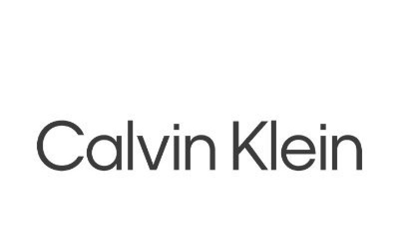 Kelvin Klajn na meti KRITIKA zbog reklame s trudnim muškarcem