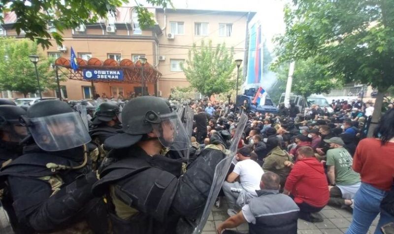 Danas NOVI PROTEST SRBA na Kosovu! Noć protekla mirno