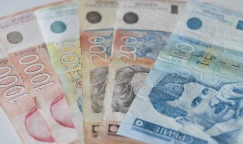 Od danas VEĆE plate! Oglasio se i predsednik Vučić: Novi MINIMALAC iznad 400 evra