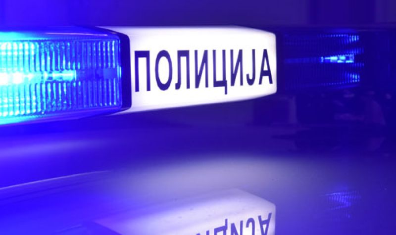 Teška NESREĆA kod Kruševca - Automobil udario u traktorsku prikolicu, najmanje jedna osoba poginula