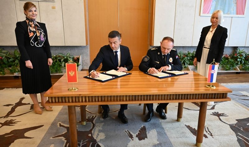 Potpisan Protokol između MUP-a Republike Srbije i MUP-a Crne Gore o saradnji tokom turističke sezone
