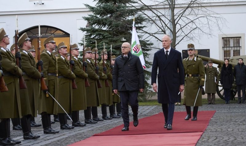 Odlična saradnja Srbije i Mađarske u oblasti odbrane