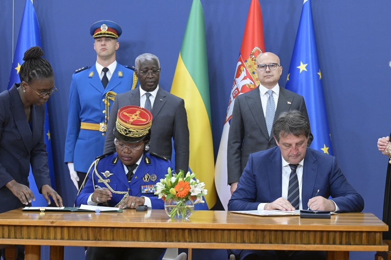 Potpisan Sporazum o saradnji u oblasti odbrane između Srbije i Gabona