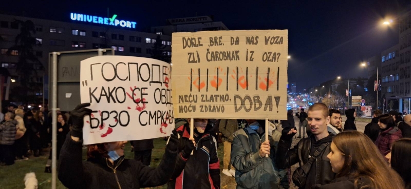 Protest u Novom Sadu - BLOKIRAN Varadinski most