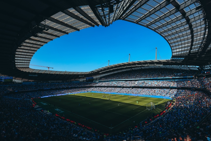 Požar ispred stadiona Etihad: Evakuisani navijači pred meč Lige šampiona